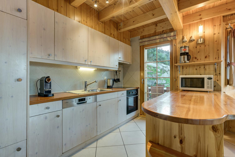 Others 4, Chalet Aurelia, Martigny
