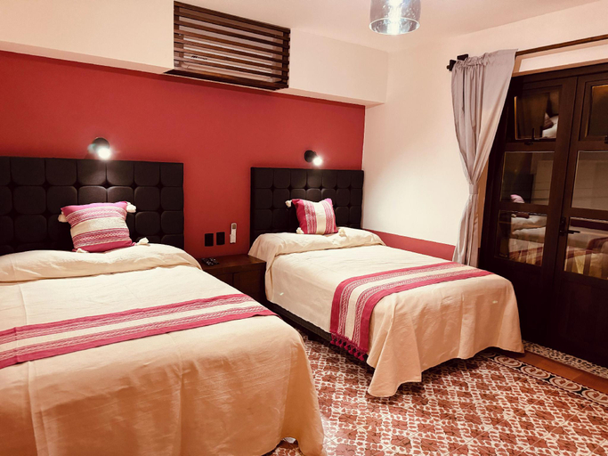 Bedroom 2, Lidia Anturios Suites, Del Centro