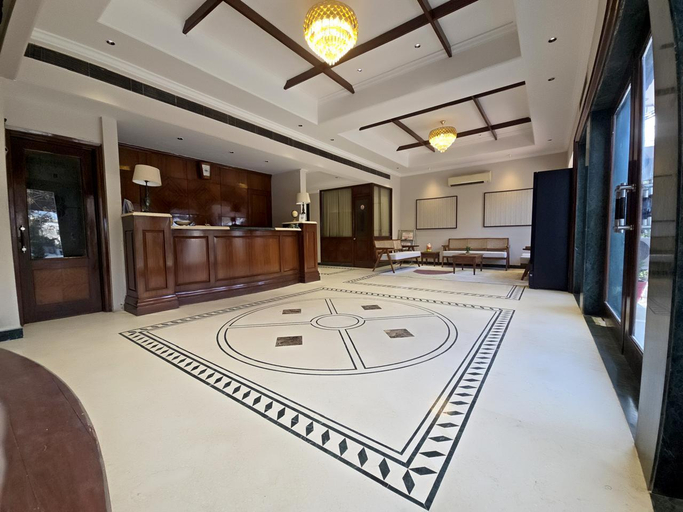 Public Area 3, Hotel Supreme Suites Ludhiana, Ludhiana