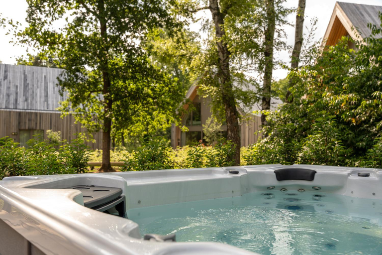 Sport & Beauty 2, Villa Lodge with Jacuzzi | 8 people, Limburg