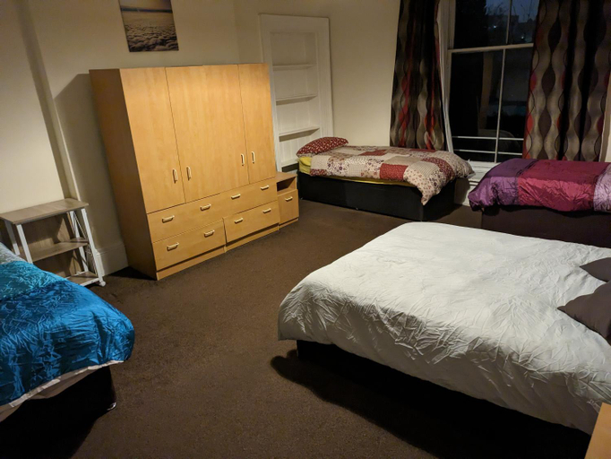 Bedroom 2, Lauriston Central Roomz Edinburgh, Edinburgh
