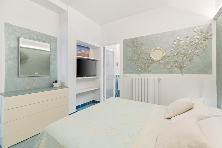 Others 4, Villa Ambra 10, Emma Villas, Sassari