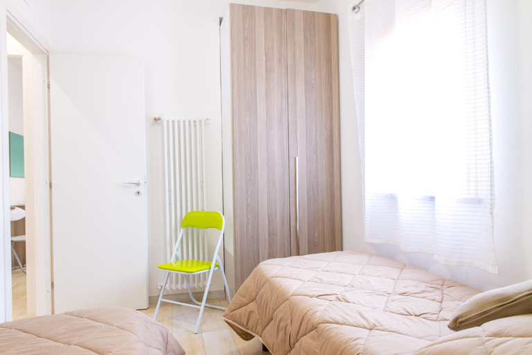 Bedroom 3, Vanni House 68, Palermo