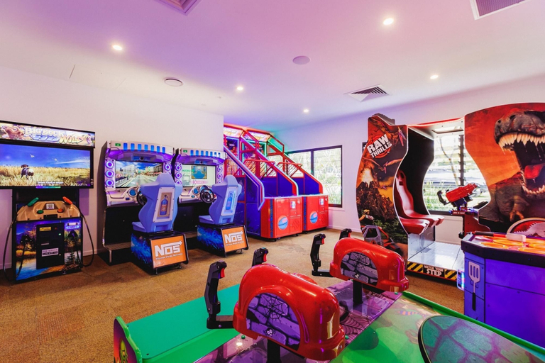 Arcade, Big4 Sandstone Point Holiday Resort, Caboolture - East