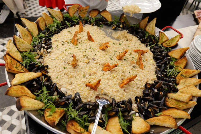 Food & Drinks 5, Pensiunea La Luna, Vama