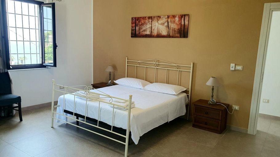 Bedroom 1, Appartamento - Plemmirio - Villa Maria Serena, Syracuse