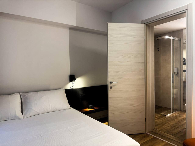 Bedroom 5, AdisArtur Elegant B&B, Brescia