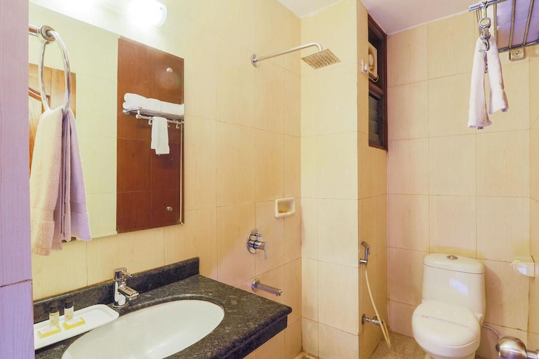 Bathroom 5, LE SEASONS RESORT, North Goa