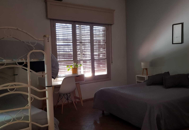Bedroom 2, Mora Hostel, Capital