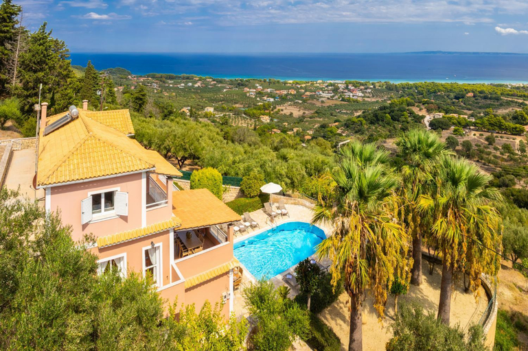 Others 5, Villa Doreta, Ionian Islands