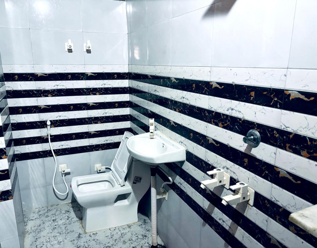 Others 4, Shubhadra Guest House, Mathura