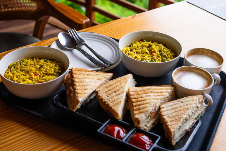 Food & Drinks 5, Sunrise Farm Stays, Kullu