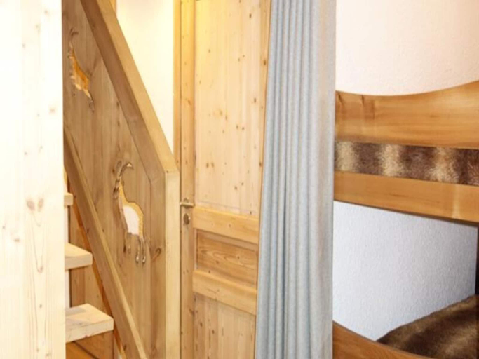 Others 4, Apartment in Les Bergers near Ski Lifts, Isère