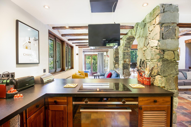 Others 5, 280sqm Chalet 5 BR Sauna Cinema Close to ski lift, Haute-Savoie