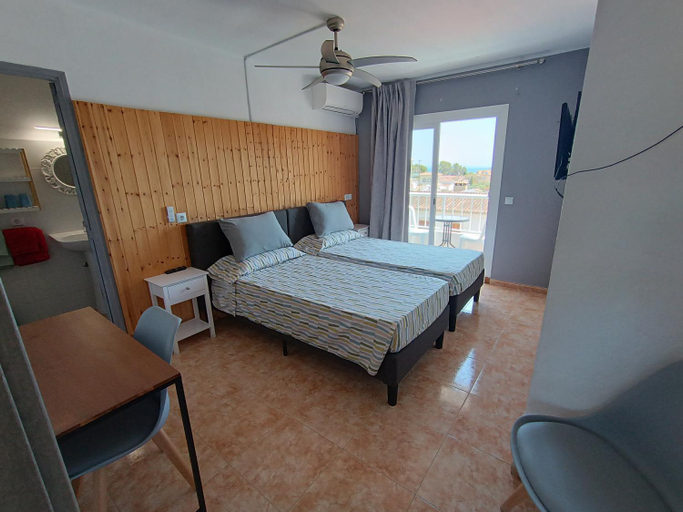 Bedroom 3, Hostal Belgica, Baleares