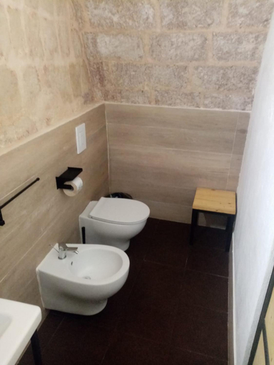 Bathroom 3, Ostello dei Sassi, Matera