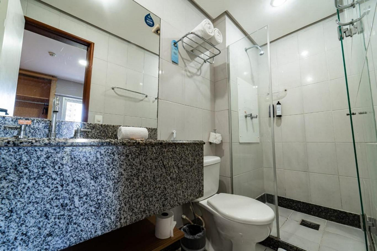 Bathroom 5, Nobile Suites Diamond, Vitoria