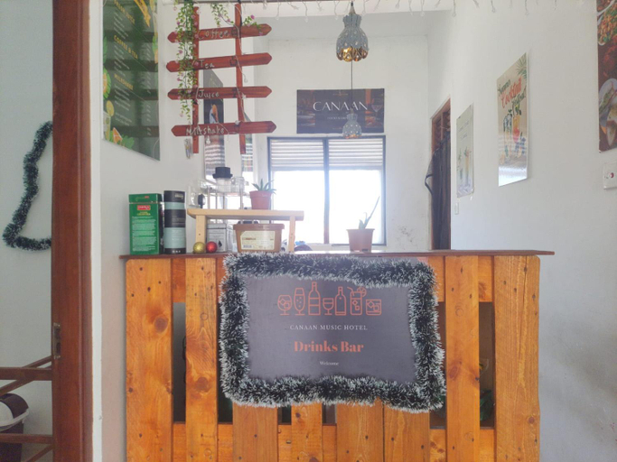 Food & Drinks, CANAAN MUSIC Hotel, Moratuwa