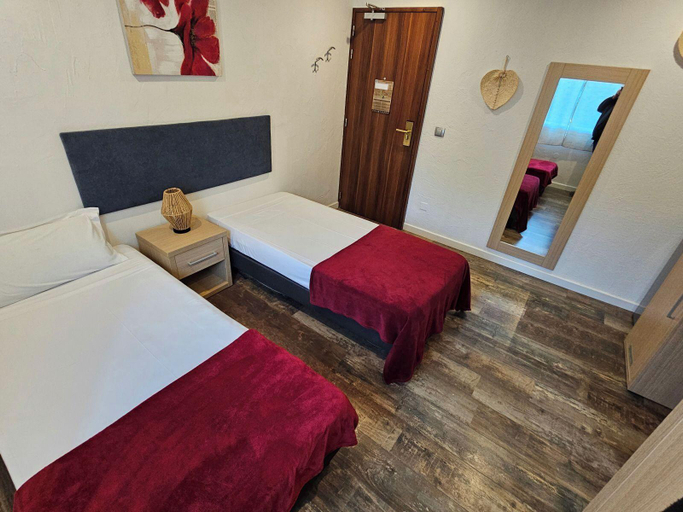 Bedroom 2, La madone, Vaucluse