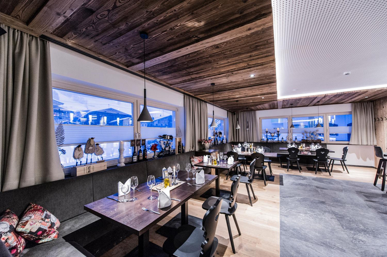 Food & Drinks 2, Hotel CENTRAL Bar & Restaurant, Schwaz