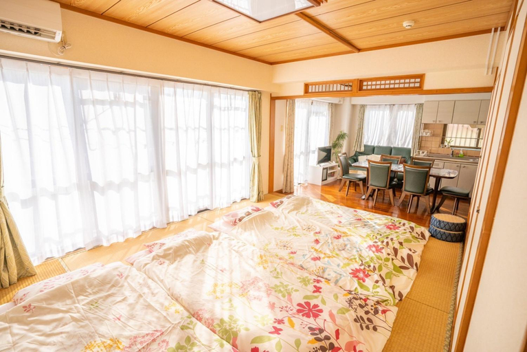 Bedroom, Smile Heights, Naha