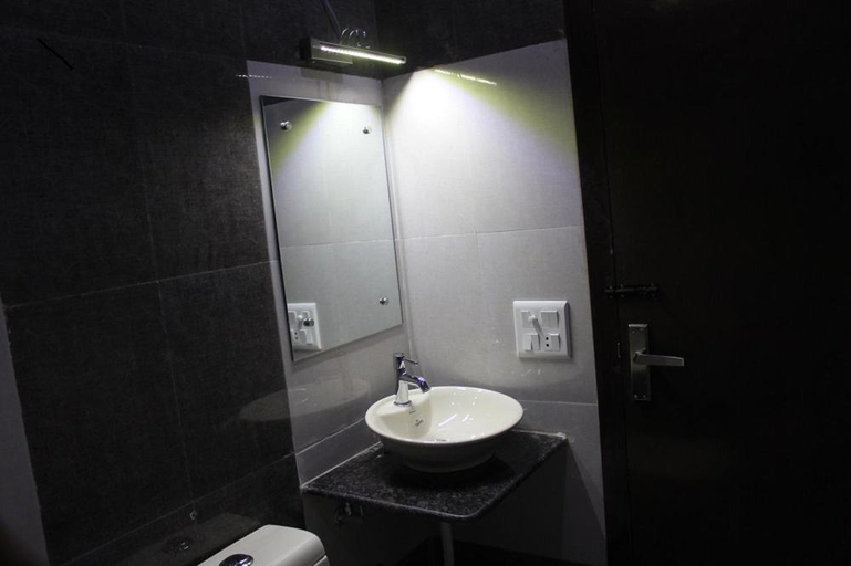 Bathroom 3, Hotel Celebration, Bharatpur