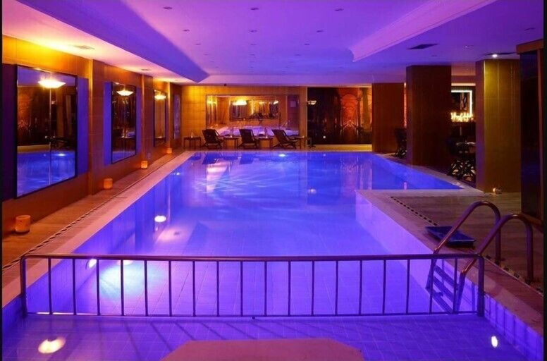 Sport & Beauty 5, Lord Morgan & Exclusive Design Cihangir, Beyoğlu