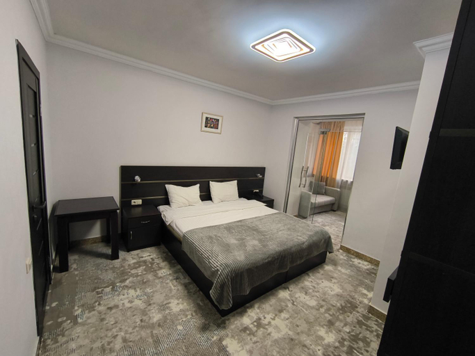 Bedroom 3, Skyline Hotel Yerevan, Yerevan