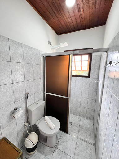 Bathroom 4, POUSADA GIRASSOL, Santo Antônio do Pinhal