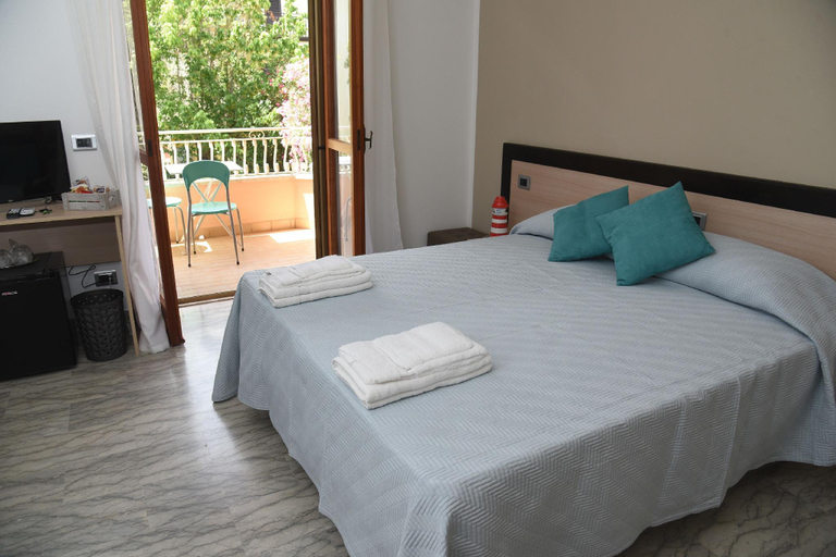 Bedroom 3, La Porta del mare, Cosenza