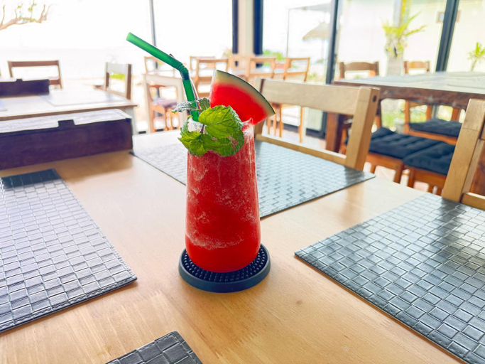 Food & Drinks 5, Chansi Beachresort, Tha Sala