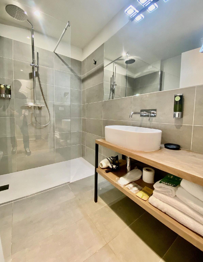 Bathroom 3, Malvezzi24 Boutique Rooms, Brescia