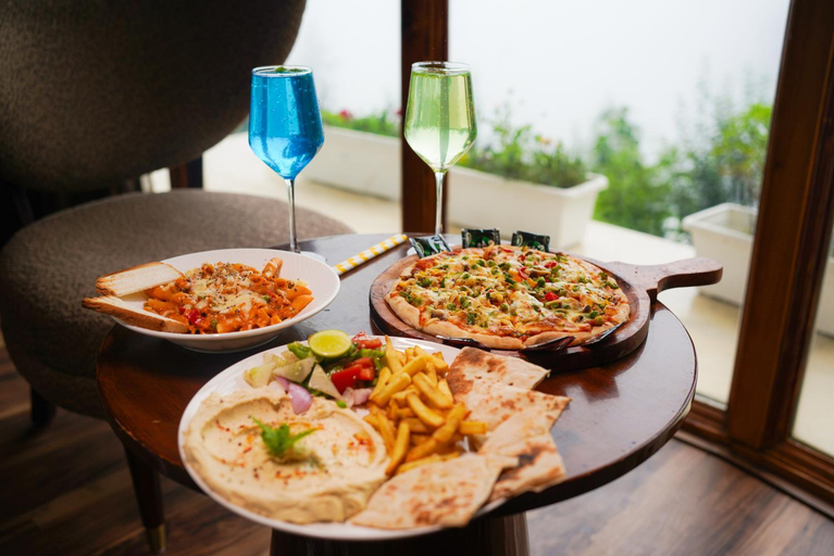 Food & Drinks 4, Sunrise Farm Stays, Kullu