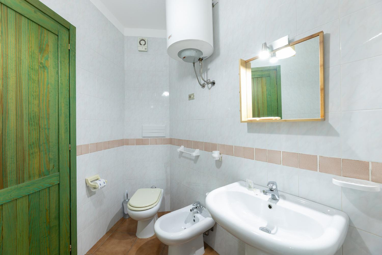 Bathroom 3, Residence I Mirti Bianchi, Olbia-Tempio