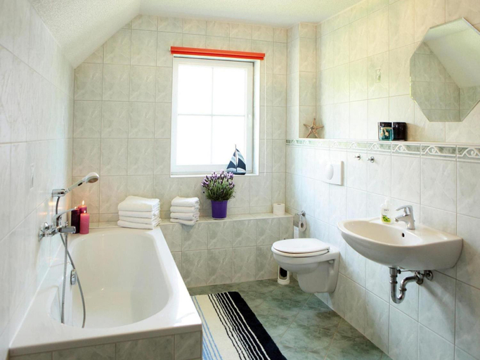 Bathroom, Ferienhaeuser am Kummerower See in Verchen, Mecklenburgische Seenplatte