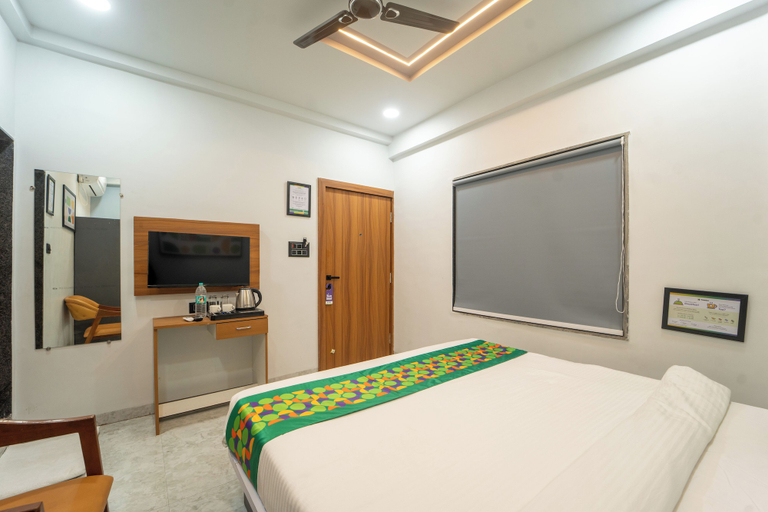 Room 5, Treebo Maharaja Near Ranjangaon Midc, Pune