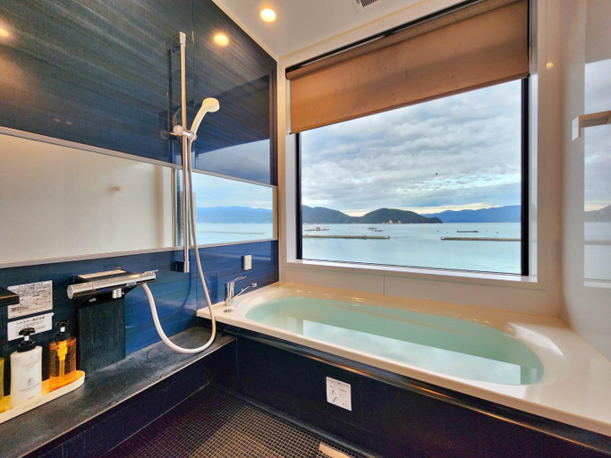 Bathroom, Tsuruga Sazanami Resort Chobei, Tsuruga