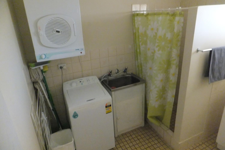 Bathroom 4, Ocean Beach Chalet 15, Dandaragan
