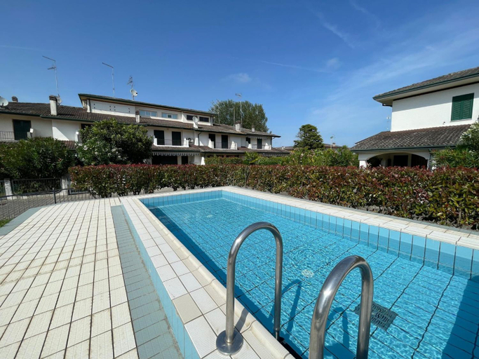 Sport & Beauty 4, Lovely Villa With a Private Garden, Venezia