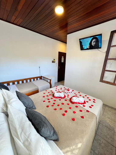 Bedroom 2, POUSADA GIRASSOL, Santo Antônio do Pinhal
