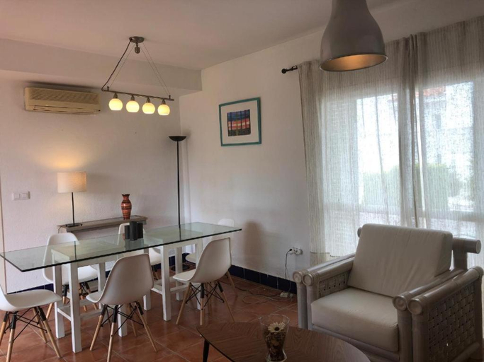 Facilities 4, Casa Hortensia, Cádiz