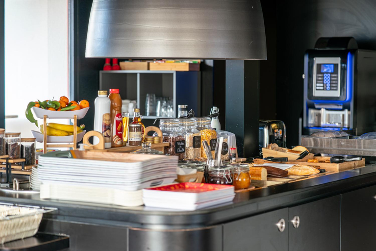 Food & Drinks 4, Brit hotel confort Ampaline Perigueux est, Dordogne