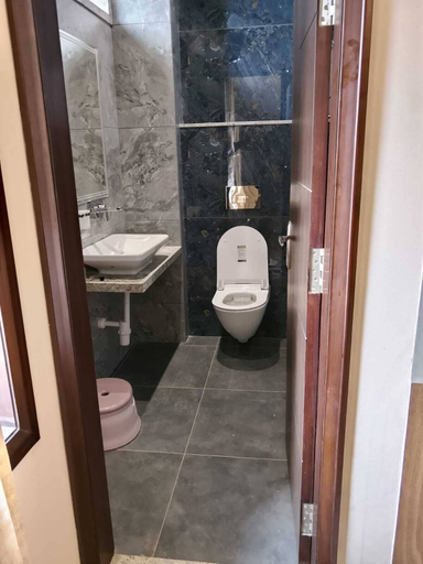 Bathroom 3, Hotel Sky Inn, Sikar