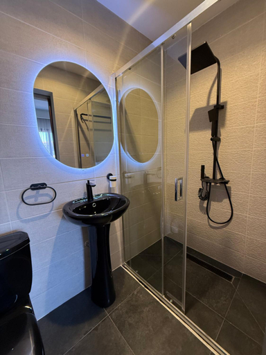 Shower 5, Résidence Soavina, Analamanga