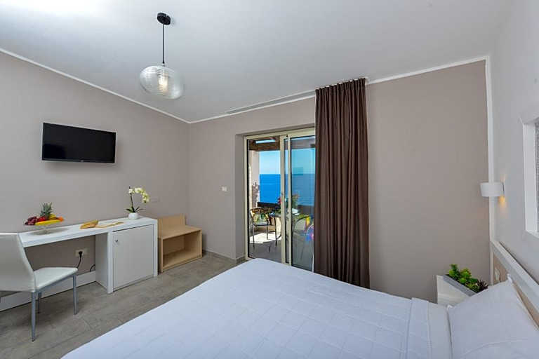 Bedroom 2, Castelsardo Resort, Sassari