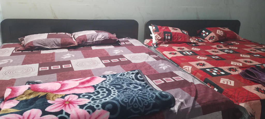 Bedroom 5, SRLN, Kurnool