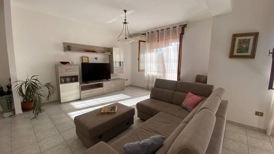 Living area 4, AffittaSardegna - Casa Turris, Sassari