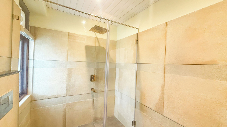 Bathroom 3, Udaan Yalley Resort & Spa Gangtok, East Sikkim