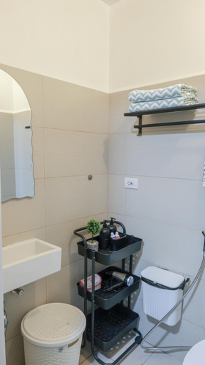 Bathroom 5, Casa Roma Manila, Manila City