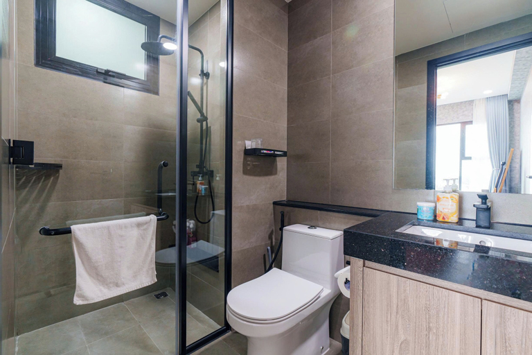Bathroom 3, Luxury Vela Luxe - De La Sol Sai Gon, District 2
